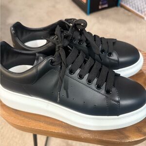 Alexander McQueen White and Gray Sole Design